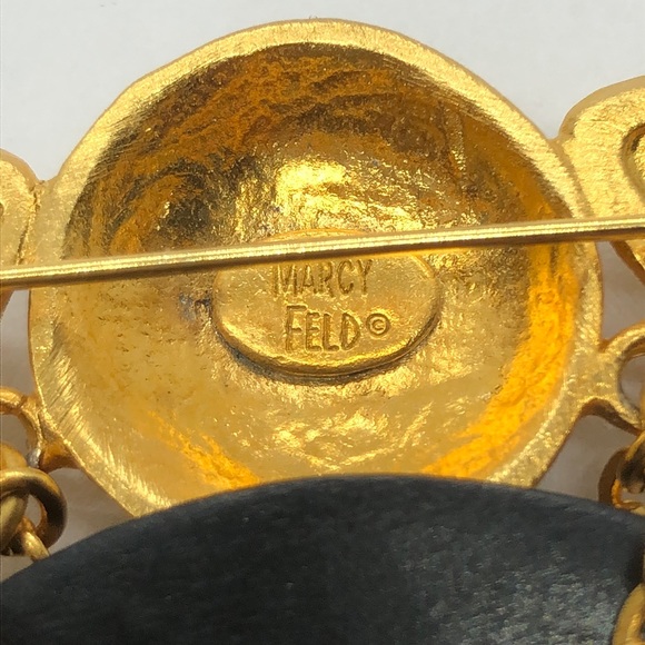Marcy Feld Brooch - Picture 4 of 5
